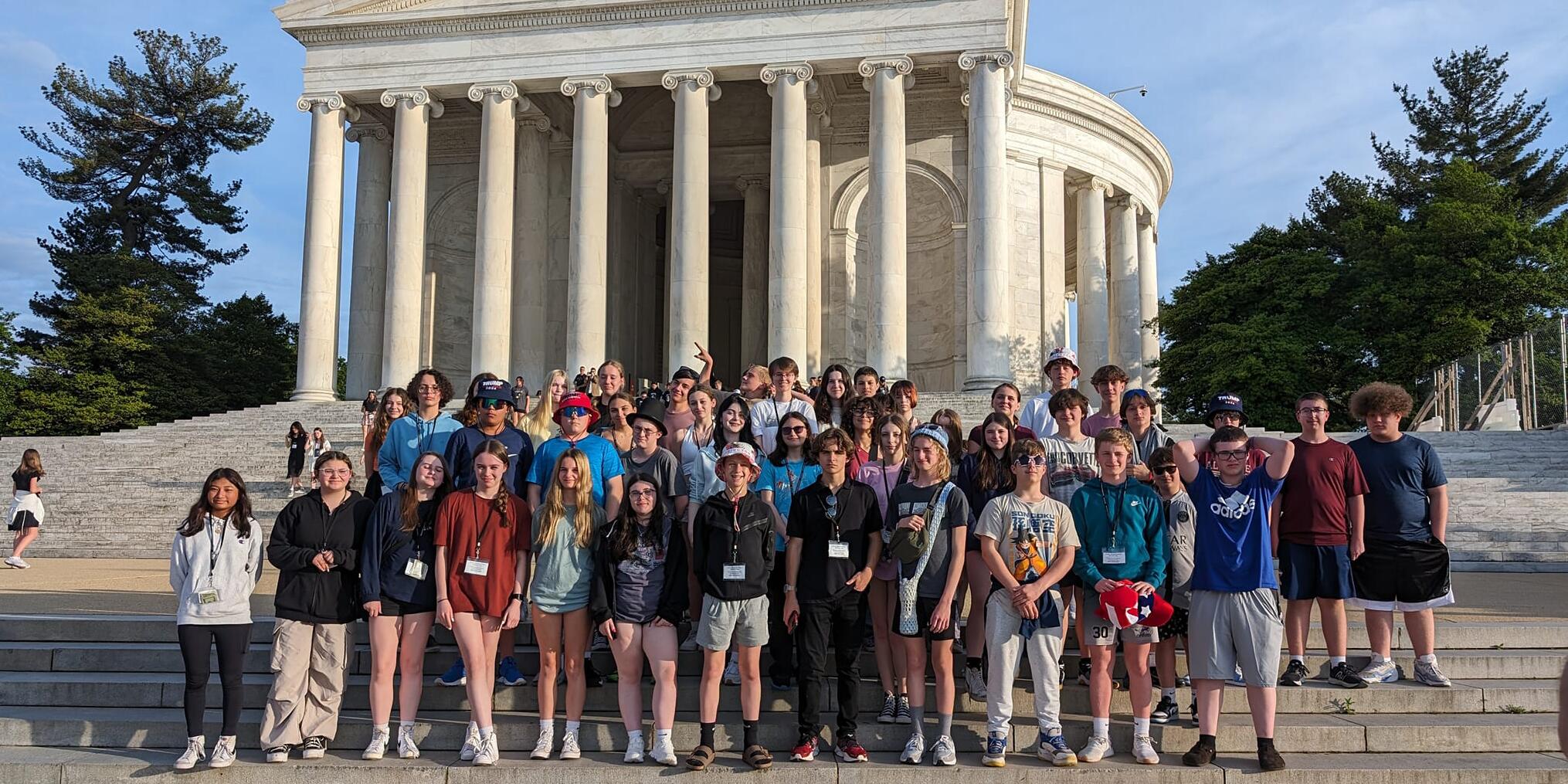 Hudson Memorial School eighth-graders visit historic sites as part of annual Washington, D.C. trip!